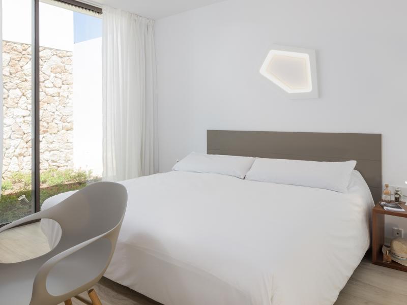 Villa Eclipse , East 