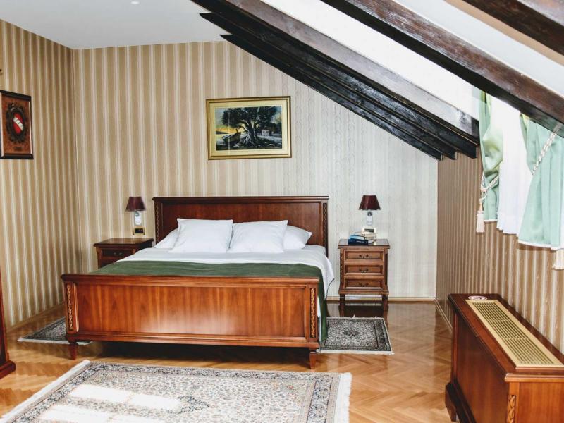 Kazbek Castle , Dubrovnik 