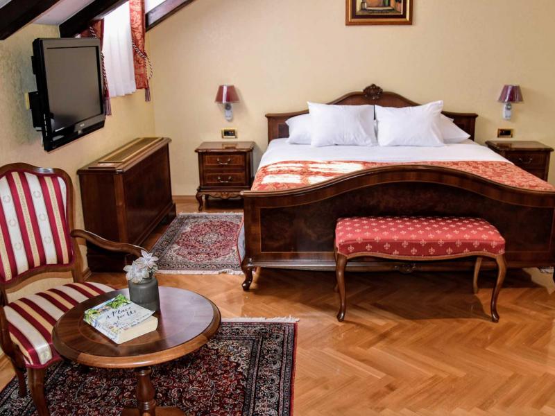 Kazbek Castle , Dubrovnik 