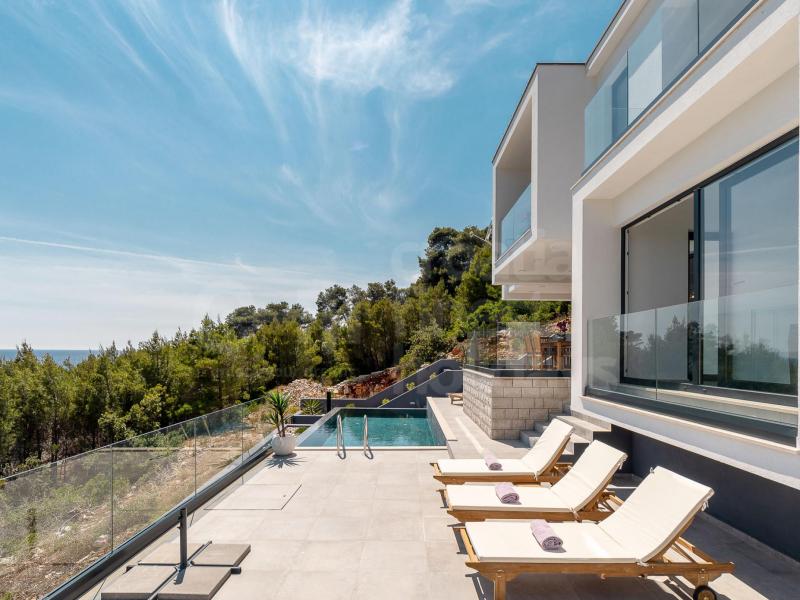 Villa Seaside Haven , Islands 