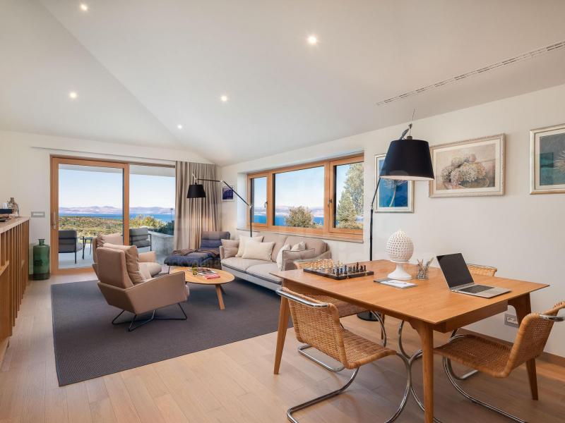 Villa Hilltop Escape , Islands 