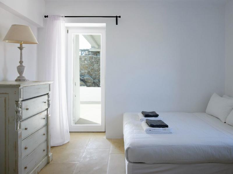 Mega Pyrgi Domain , Mykonos 