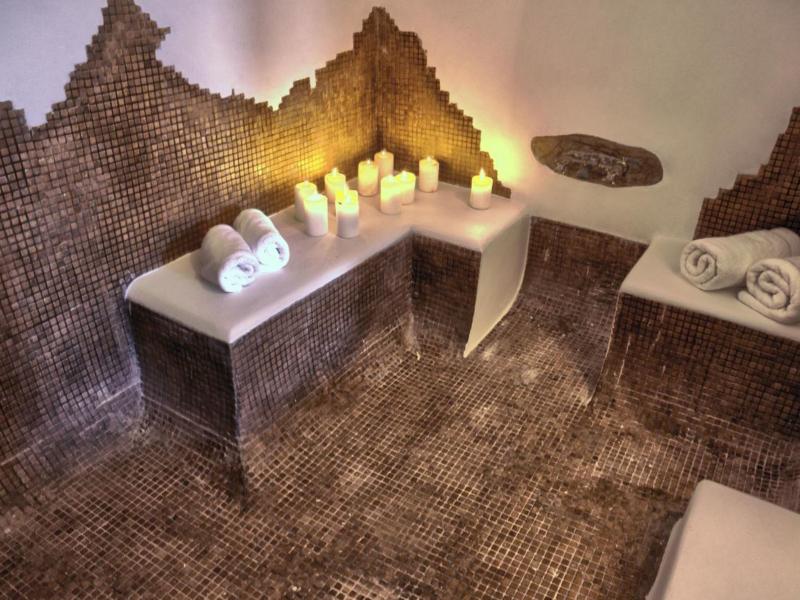 Mega Pyrgi Domain , Mykonos 