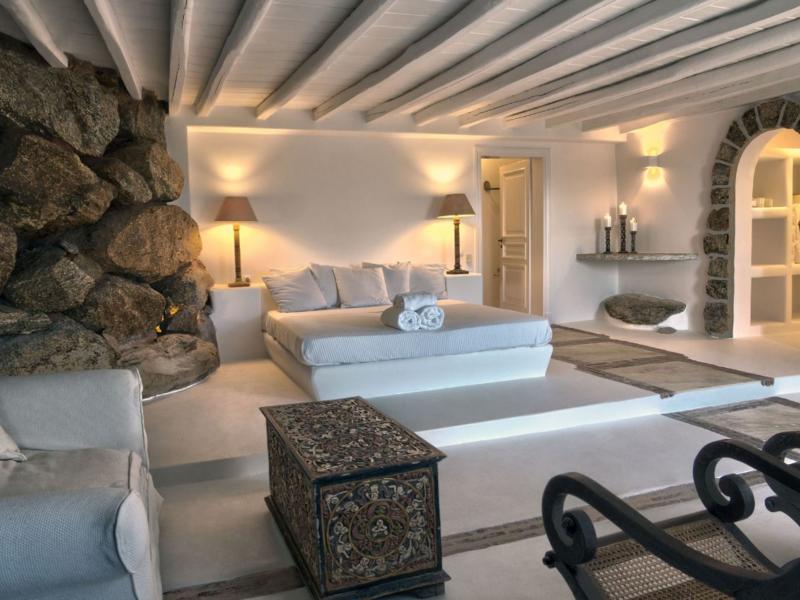 Mega Pyrgi Domain , Mykonos 