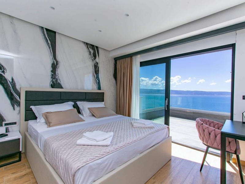 Villa Grande Divina , 