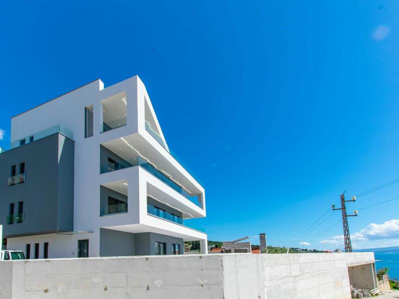 Villa Grande Divina , 