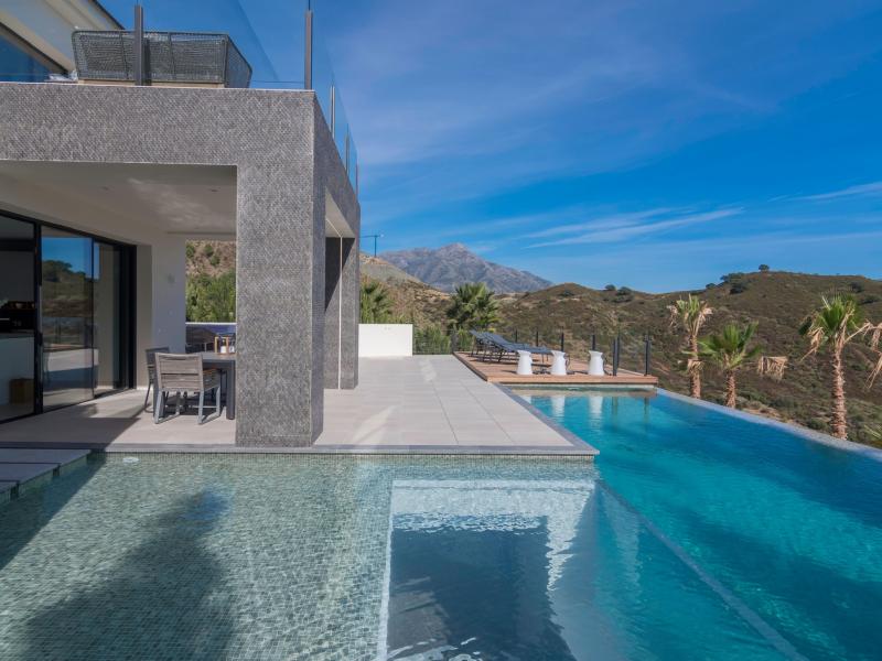 Villa Pink Flamingo , Benahavis , Marbella 