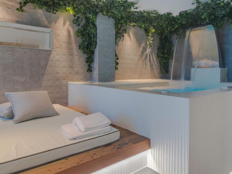 Villa Pink Flamingo , Benahavis , Marbella 