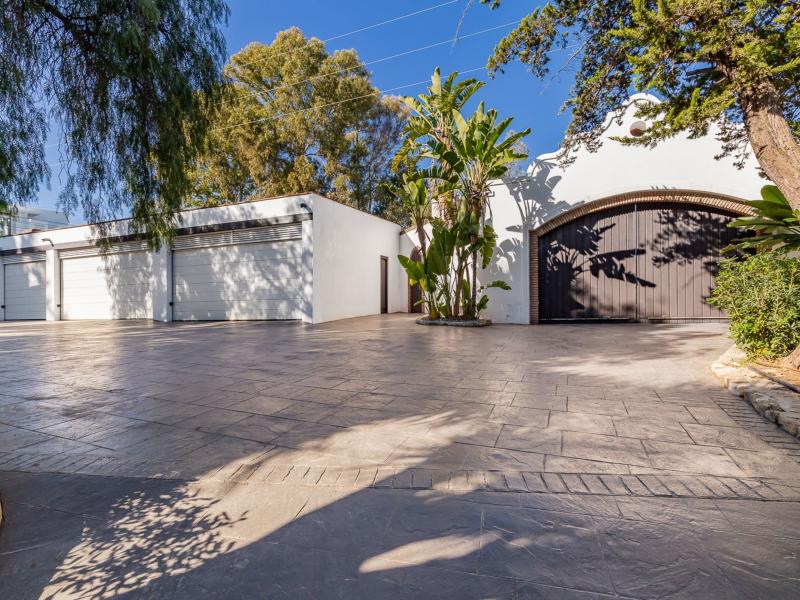 Laguna del Sol , Marbella 