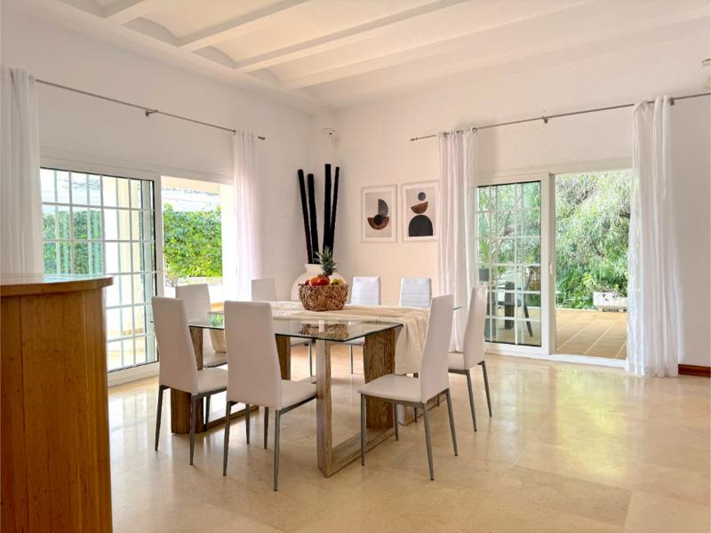 Villa Nicolas , Cap Martinet , Ibiza , Jesus 