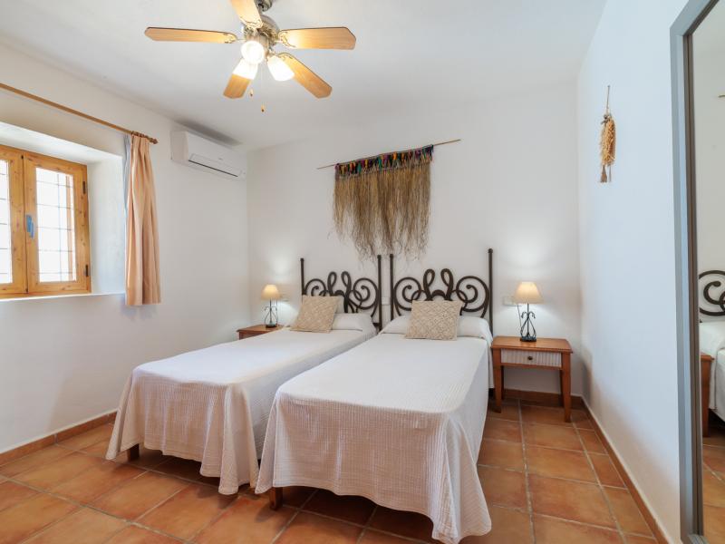 Sa Tarongerada , Cala Llonga 