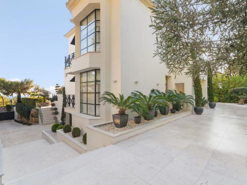 Villa Imogen , Marbella 