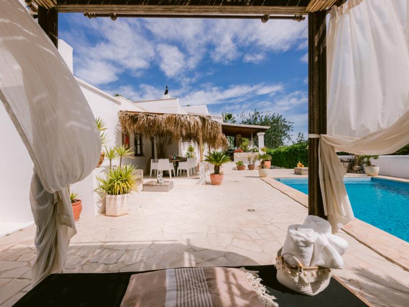 Villa Larish , Ibiza 
