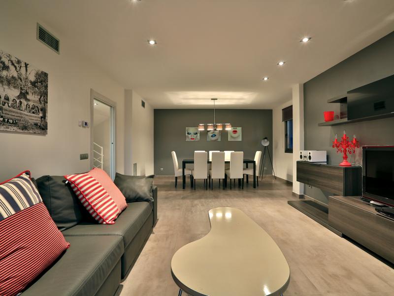 Villa Encore , East 
