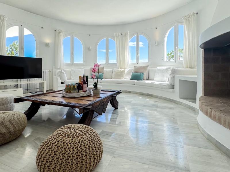 Villa Calypso , East 