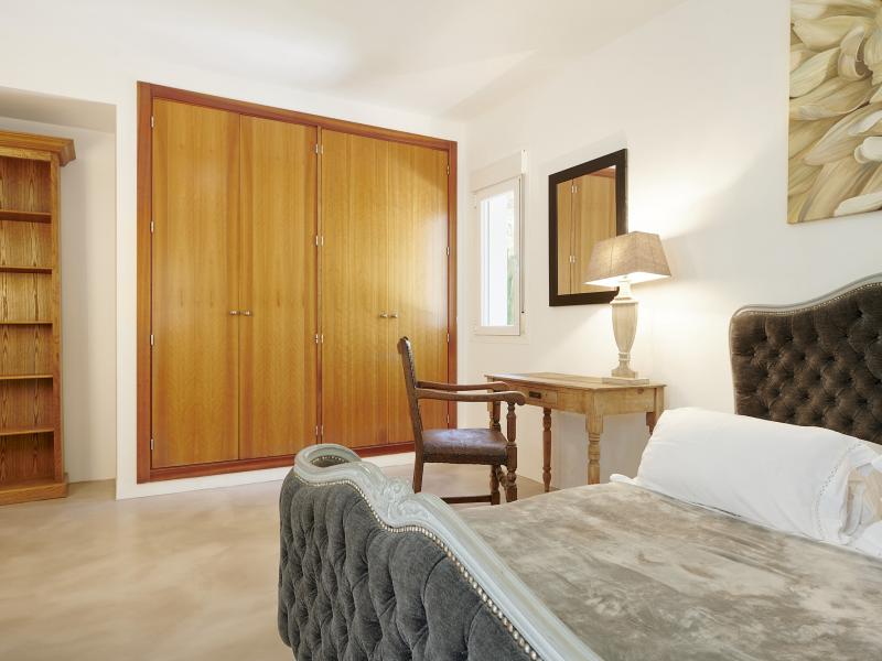 Villa Eterna , 