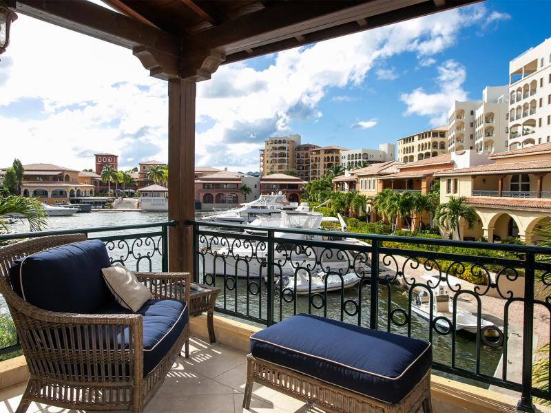 Marina 360 , Cupecoy 