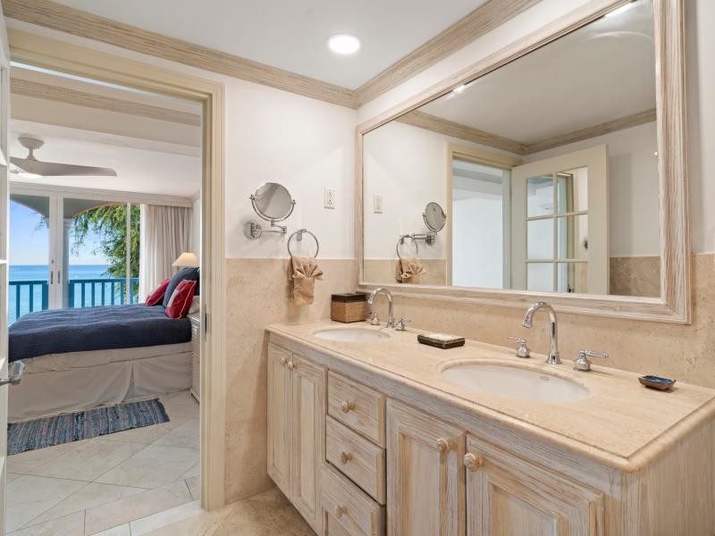 Villas on the Beach 201 - Barolo , Beachfront villas Barbados , Holetown , St James , Villas on the Beach, Barbados , West Coast Barbados 