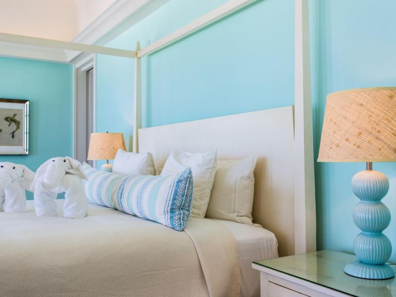 Coral Estate , Long Bay 