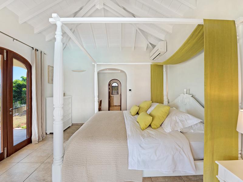 Happy Bay , Happy Bay 