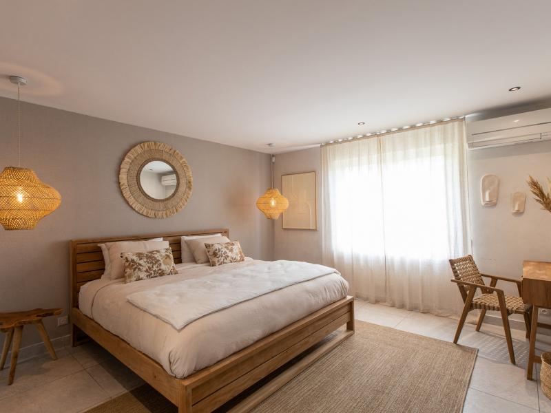 Vogue Art , Orient Bay 