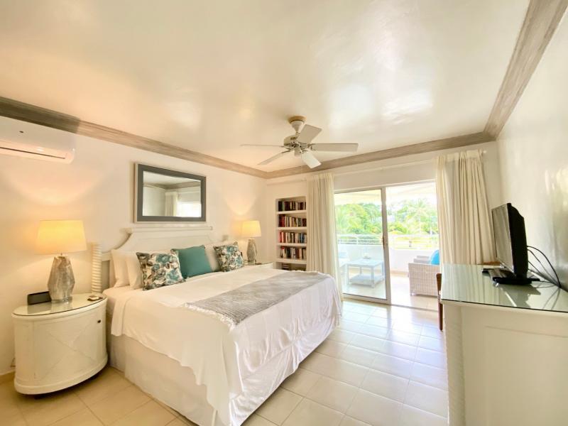 Glitter Bay 211 Sea Wind , Beachfront villas Barbados , Glitter Bay , Porters , St James , West Coast Barbados 