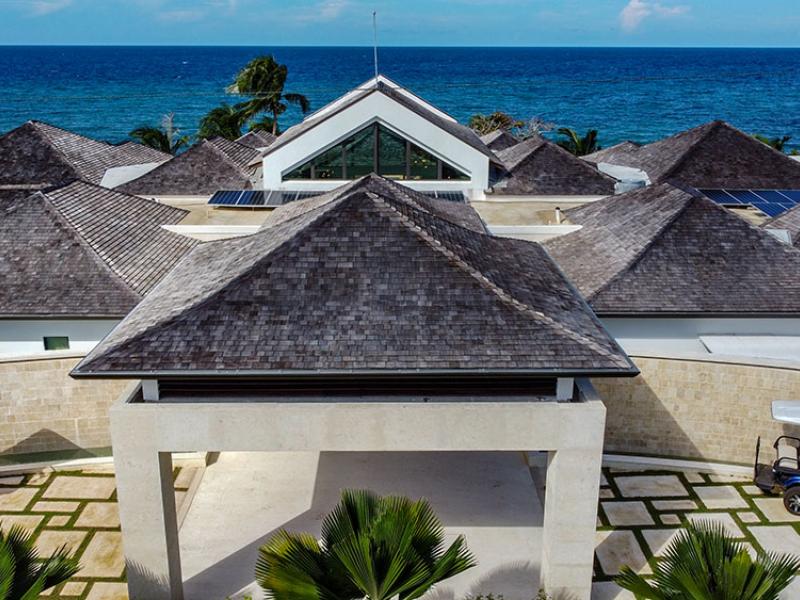 Oceans 8 , Montego Bay 