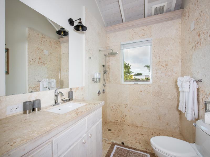 Eleuthera 4 , Eleuthera 