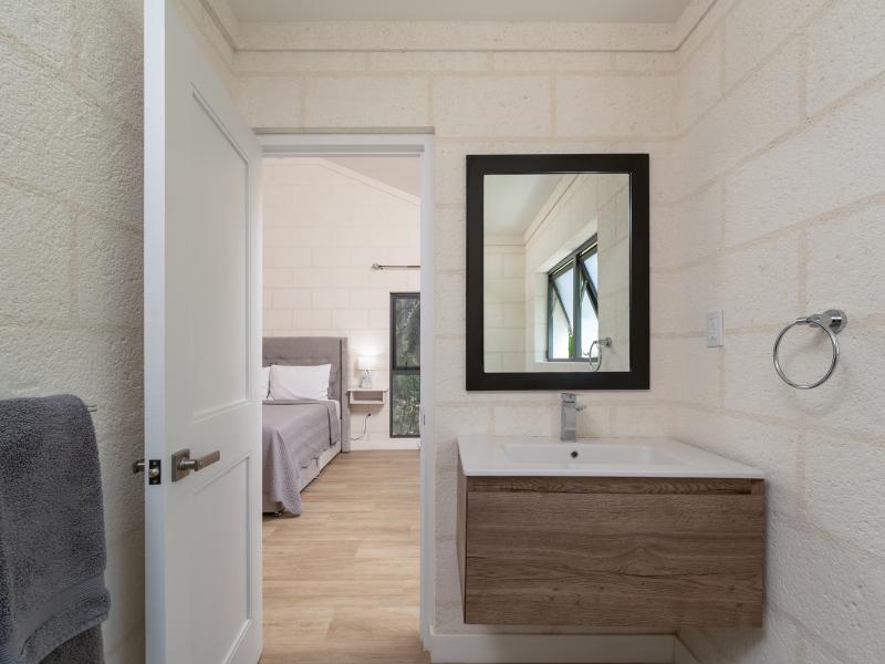 Parnassus Cottage , Holetown , Sandy Lane Estate , West Coast Barbados 