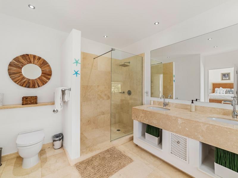 Elfin Breeze at Battaleys Mews 18 , Mullins , Mullins Bay , St Peter , West Coast Barbados 