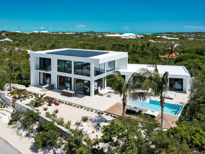 Beachwood Villa , Providenciales 