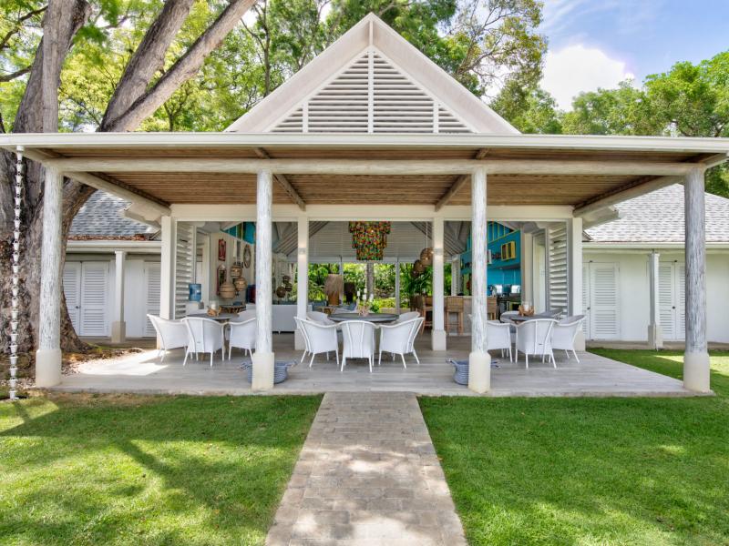 Sandy Lane Beach -Bluff House & Cottage , Beachfront villas Barbados , Sandy Lane Beach , Sandy Lane Estate , St James , West Coast Barbados 