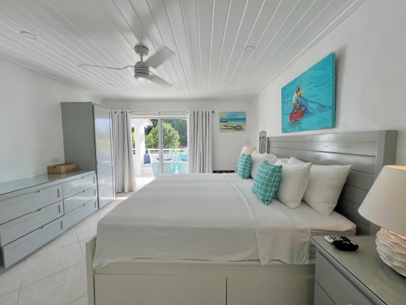 Glitter Bay 204 - Frangipani , Beachfront villas Barbados , Glitter Bay , Porters , St James , West Coast Barbados 