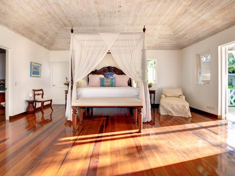 Jacaranda , L'Ansecoy Bay 