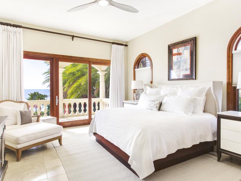 Villa Sandcastle , Lime Stone Bay 