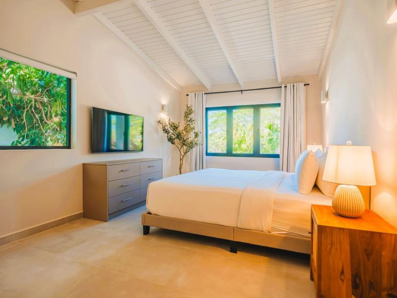Conch Beach Villa , 