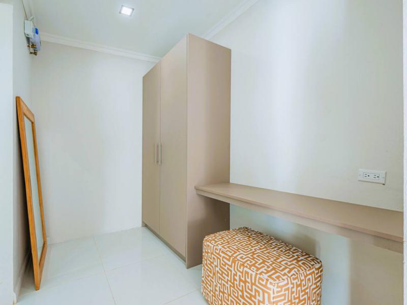 Conch Beach Villa , 