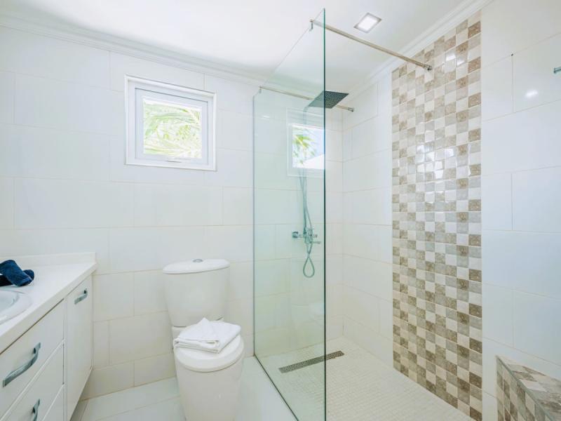 Conch Beach Villa , 