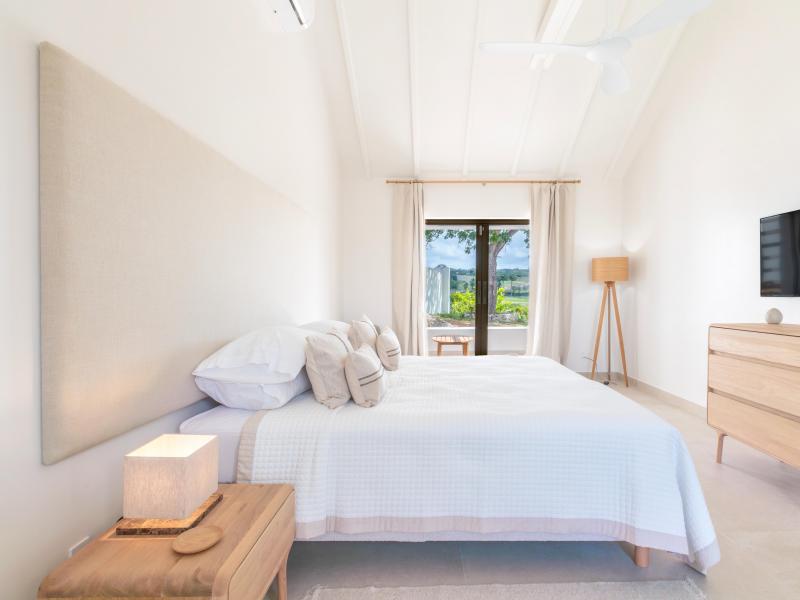 Cloudbreak , St James , West Coast Barbados 