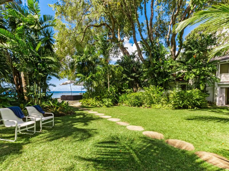 Sandy Lane Beach - Landmark House , Beachfront villas Barbados , Sandy Lane Beach , Sandy Lane Estate , St James , West Coast Barbados 