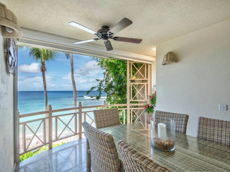 Reeds House 11 - Beachfront Penthouse , Beachfront villas Barbados , Reeds Bay , Reeds House , St James , West Coast Barbados 