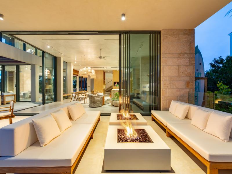 Dune House - Beachfront , Providenciales 
