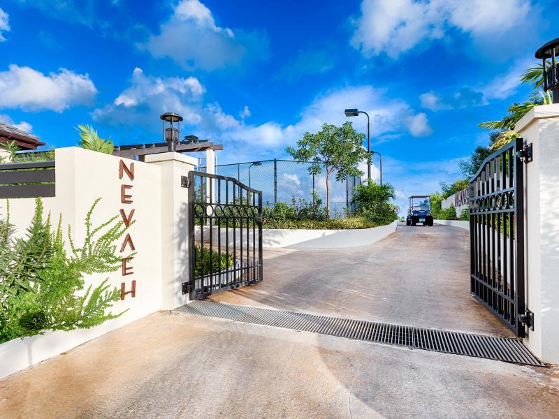 Villa Nevaeh Estate , Long Bay 