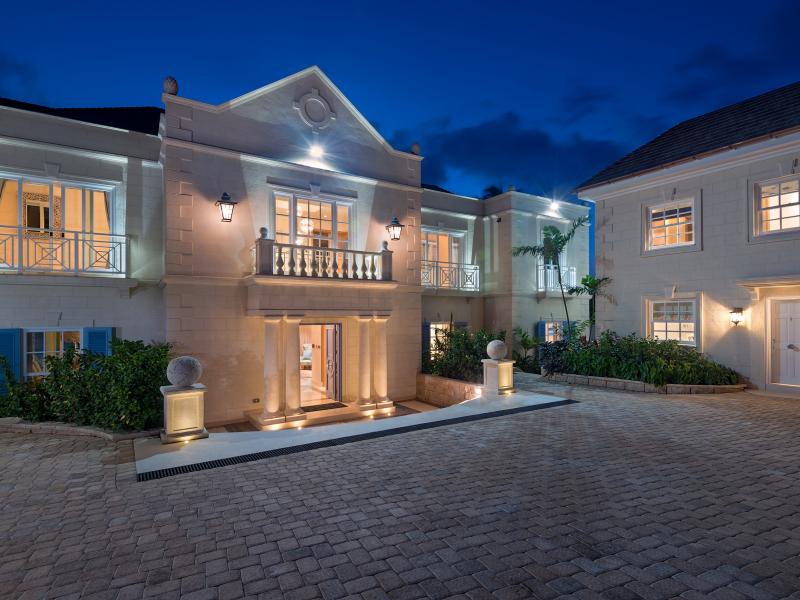 Blue Lagoon - Beachfront , Beachfront villas Barbados , St James , The Garden, Barbados , West Coast Barbados 