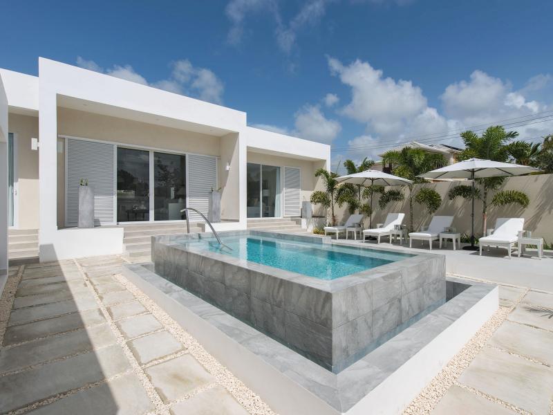 Footprints Cottage - South , St James , West Coast Barbados 