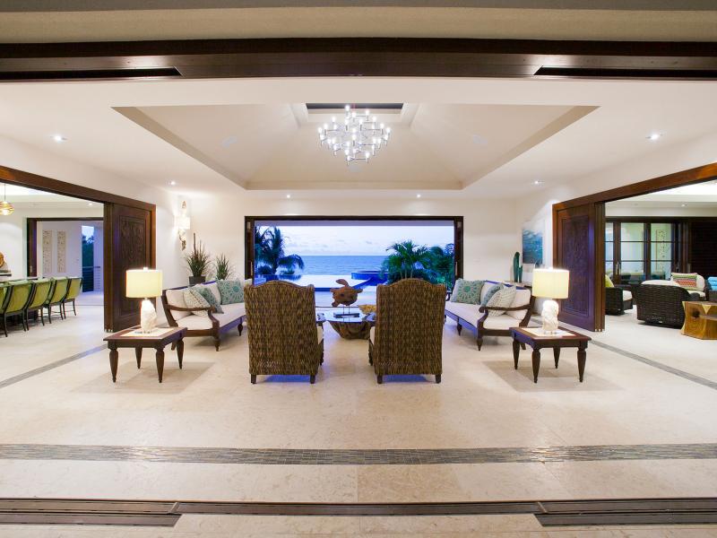 Villa Nevaeh Estate , Long Bay 