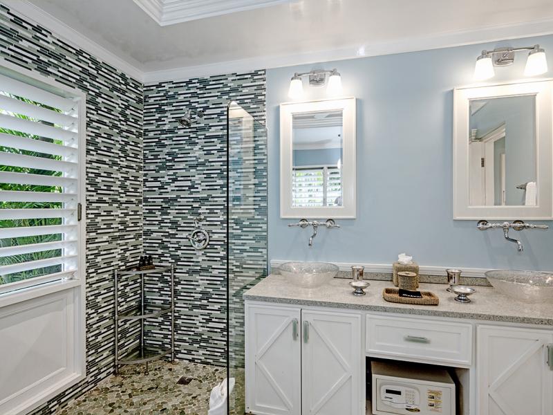 Following Seas , Montego Bay 