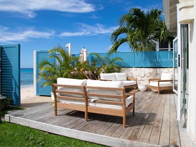 Kaiso - Beachfront , 