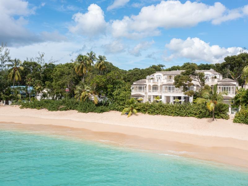Kiko - Beachfront , Beachfront villas Barbados , Paynes Bay , St James , West Coast Barbados 