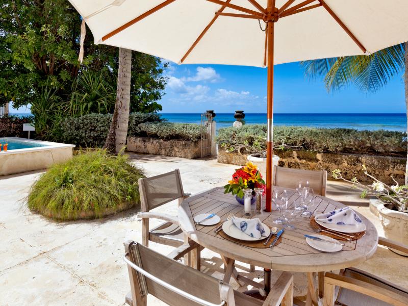 Leamington Beach Cottage , Beachfront villas Barbados , Speightstown , St Peter , West Coast Barbados 